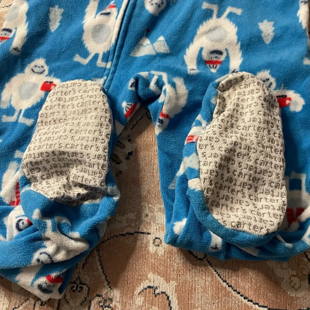 Carter’s 3t Toddler Boy or Girl Footie Pajama’s